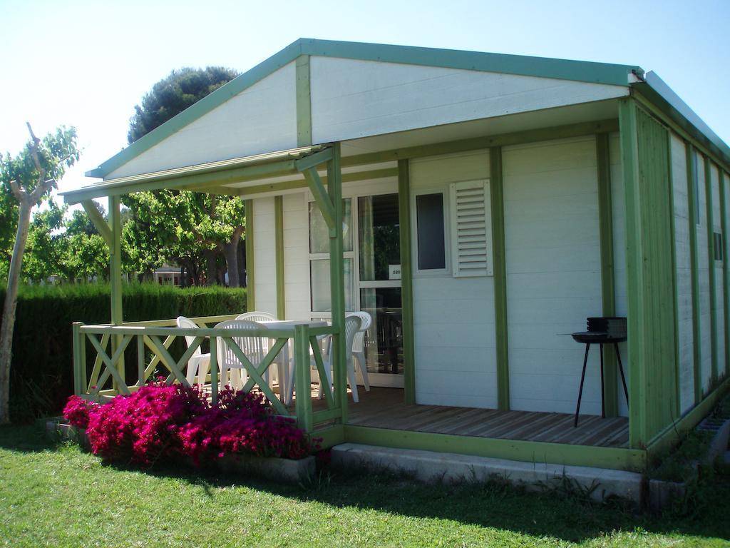 Camping La Rueda Cubelles Phòng bức ảnh